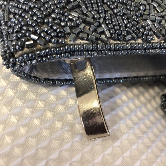 Silver Beaded Bag Braided Double Handle 3-D Floral Pattern Satin Lined 12”x8”x3” - Picture 6 of 17